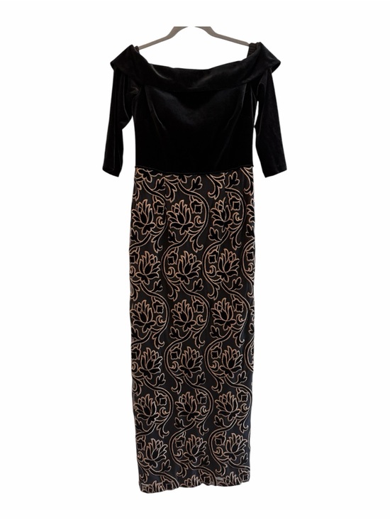 Dresses & Skirts - Adrienna Papell velvet column gown